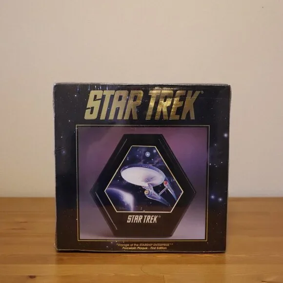 Star Trek Porcelain Plaque, first edition "Voyage of the Starship Enterprise"